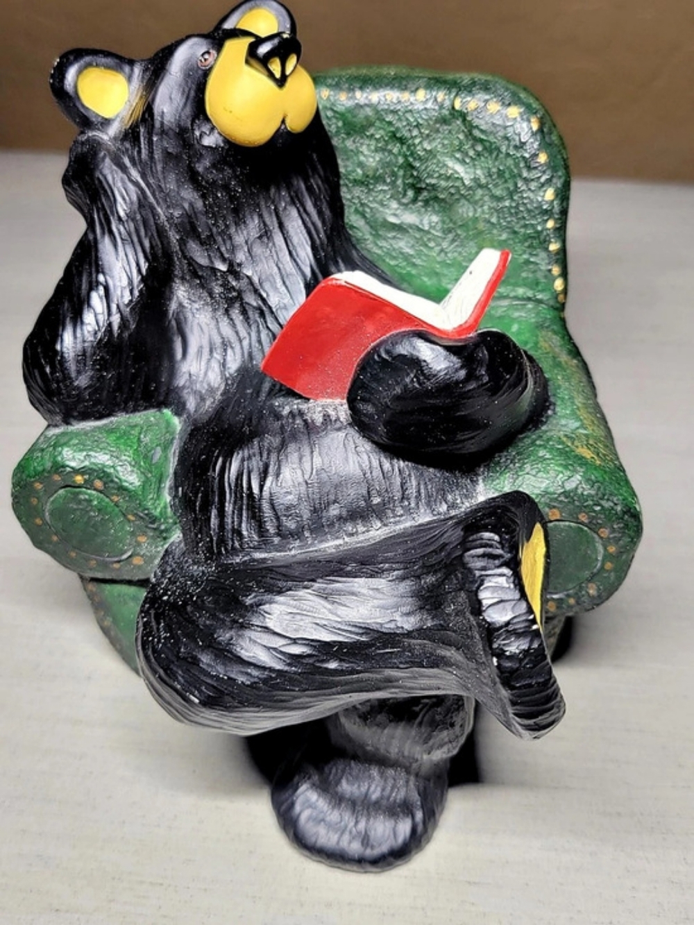 BearFoots Bob Bear Sculpture with Book Decor/Jeff Fleming/Big Sky Carvers